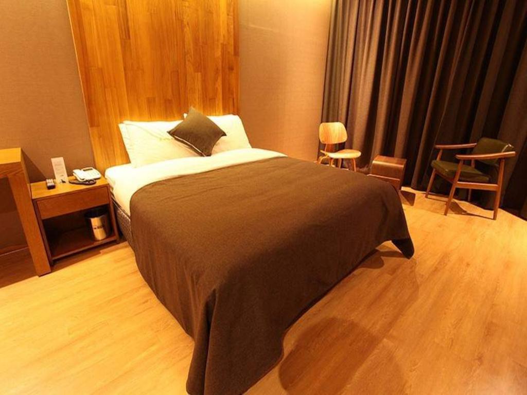 Hotel Rich Goyang Habitación foto