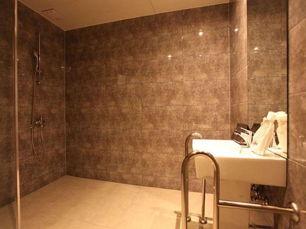 Hotel Rich Goyang Habitación foto